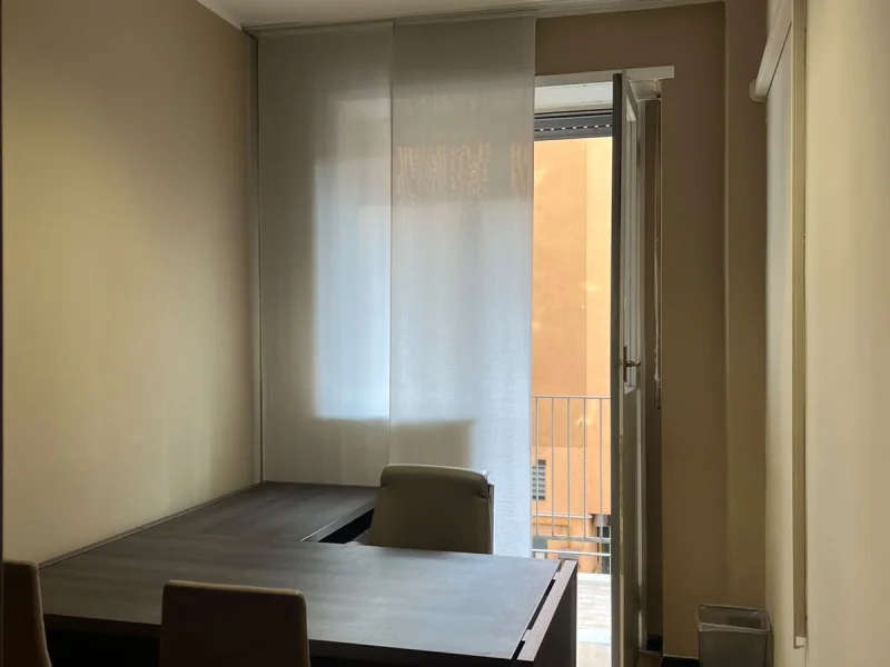 Ufficio operativo a Milano - Foto 4