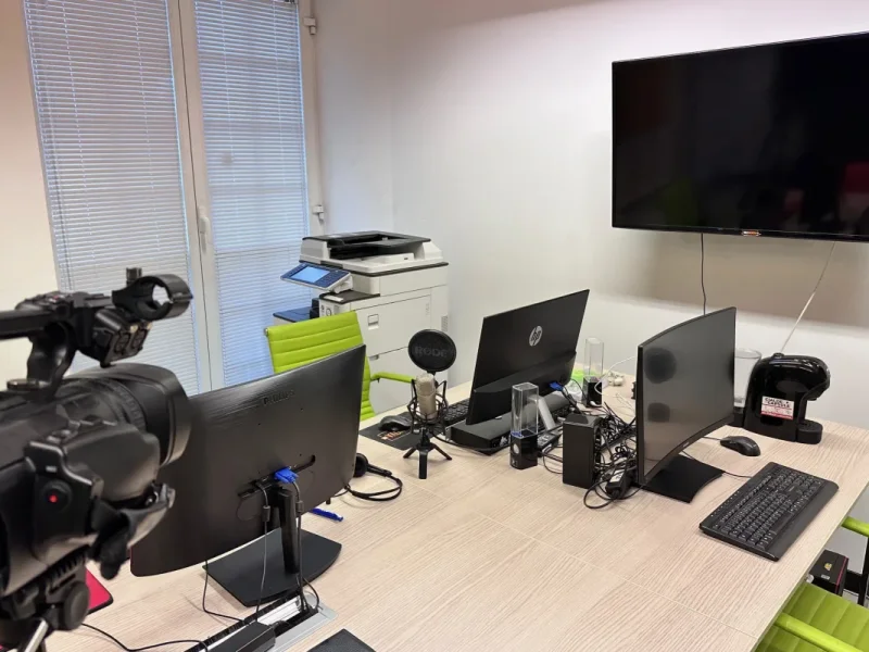 Coworking - Coworking disponibile per prenotazione