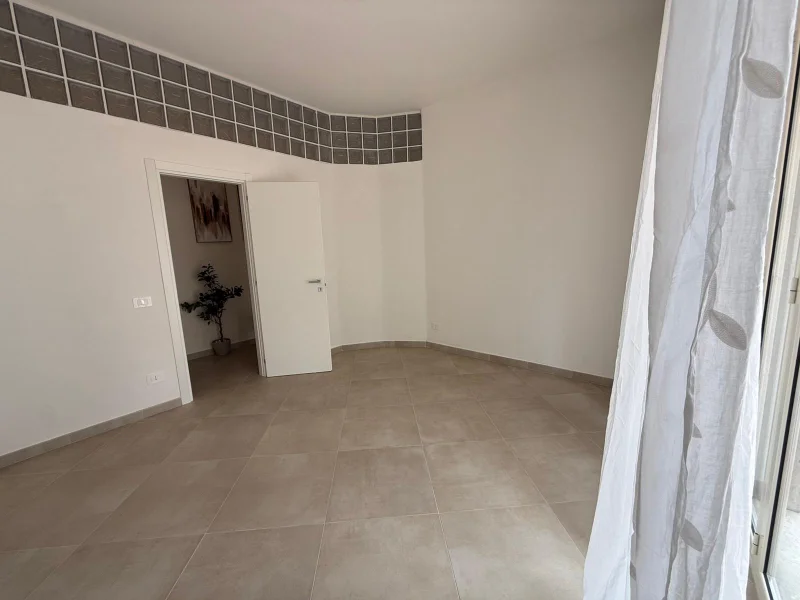 Spazio 2 a Acireale - Foto 3
