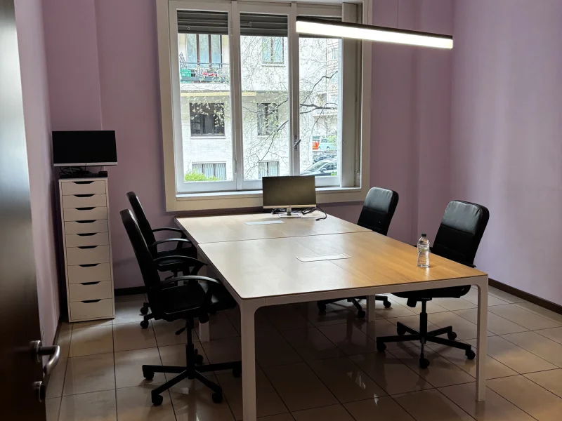 Sala Riunione - Sala Riunione disponibile per prenotazione