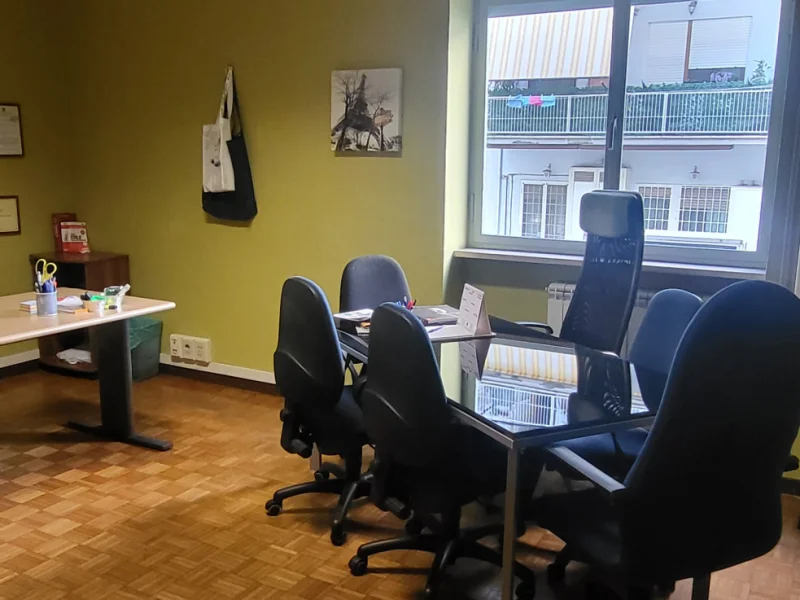 Stanza privata 1 - Ufficio