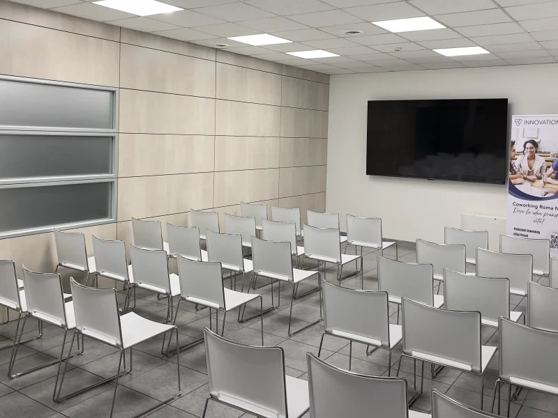 Sala Eventi e Formazione - Sala Conferenze disponibile per prenotazione