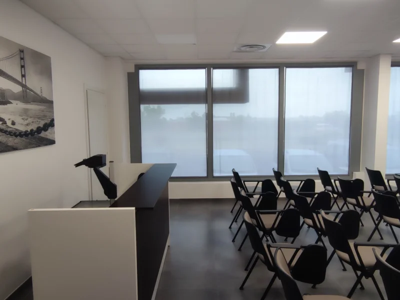SALA FORMAZIONE - Sala Riunione disponibile per prenotazione