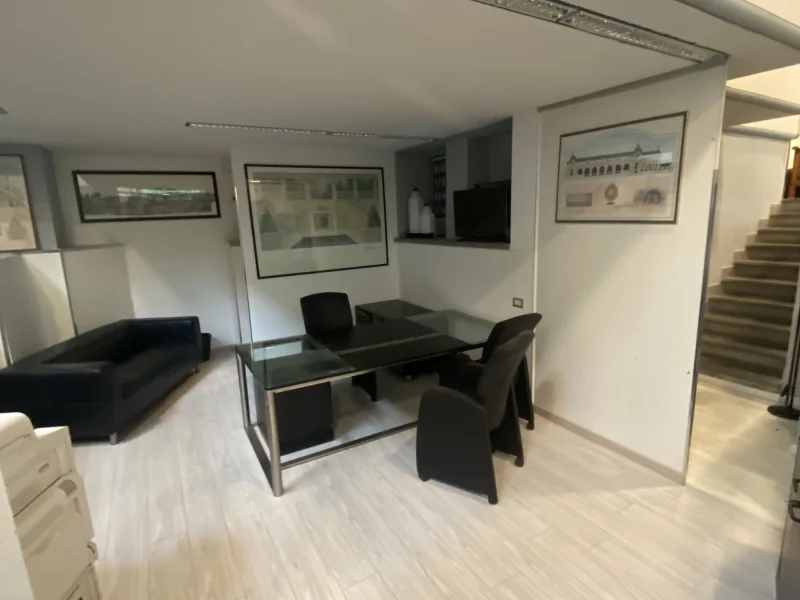 Ufficio 4 - Uffici Privati