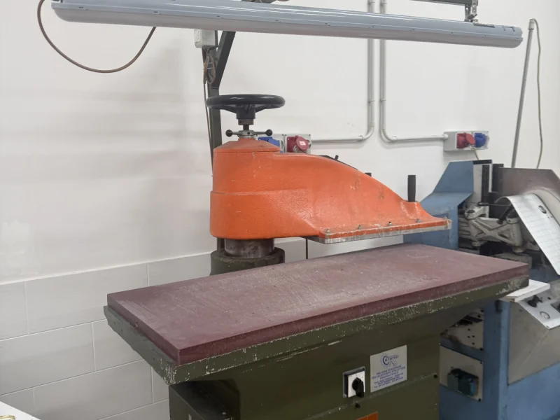 Taglio a Trancia con Fustella - Foto 5