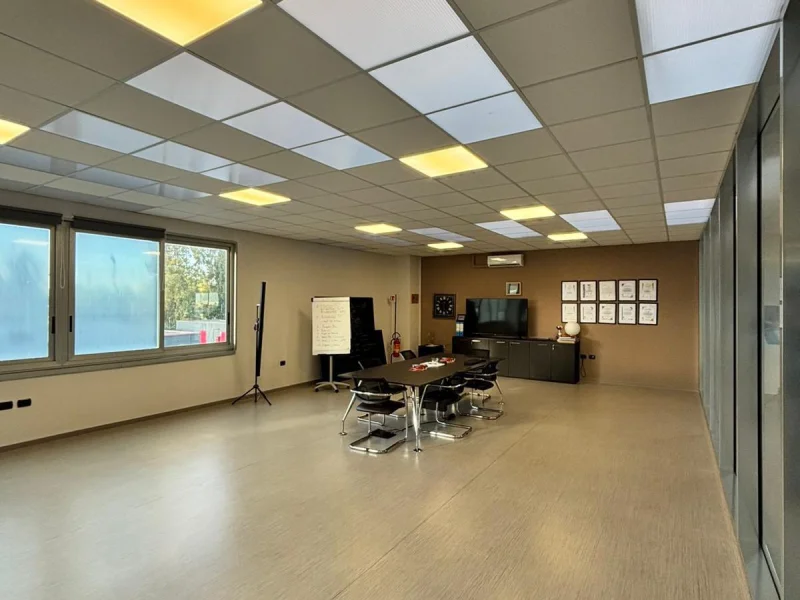 spike riunione - Sala Riunione disponibile per prenotazione