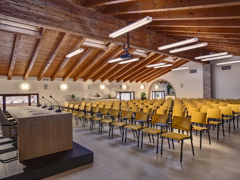 Club House - Sala Conferenze disponibile per prenotazione