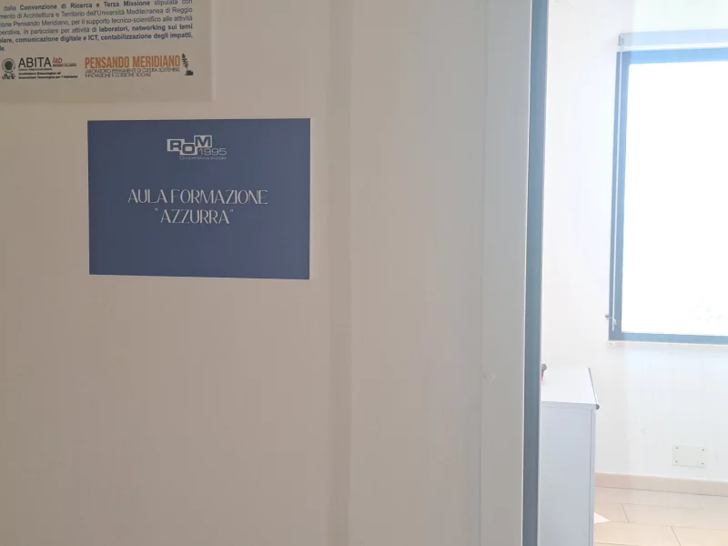 Aula Azzurra a Reggio Calabria - Foto 2