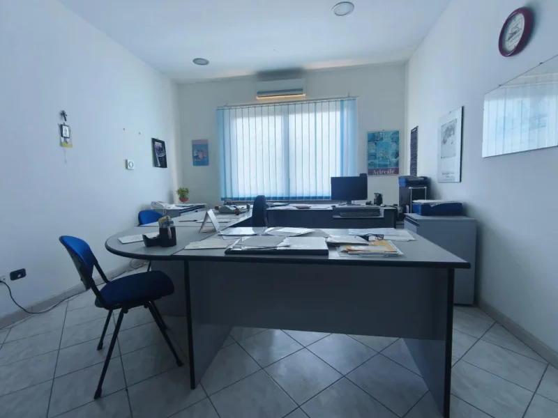 Ufficio - Ufficio