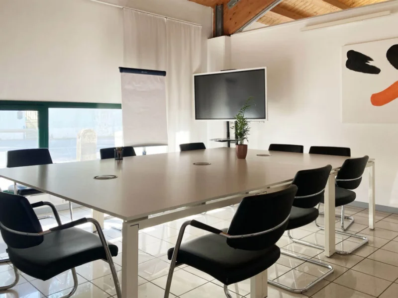 Sala per riunioni e meeting - Sala Riunione disponibile per prenotazione