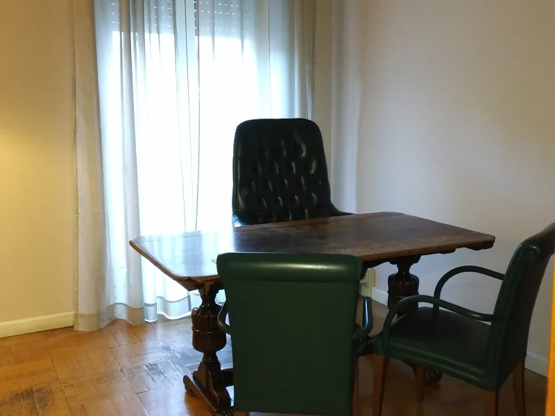 Stanza lato sud - Uffici Privati disponibile per prenotazione