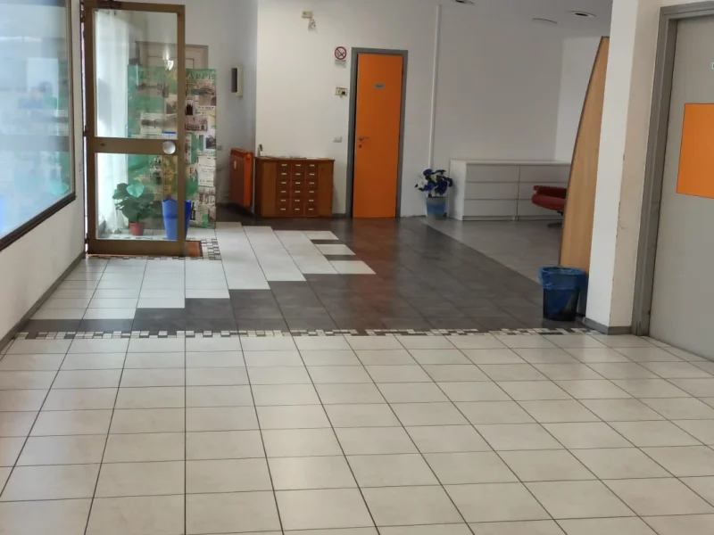 VIVI33 a Luino - Foto 3