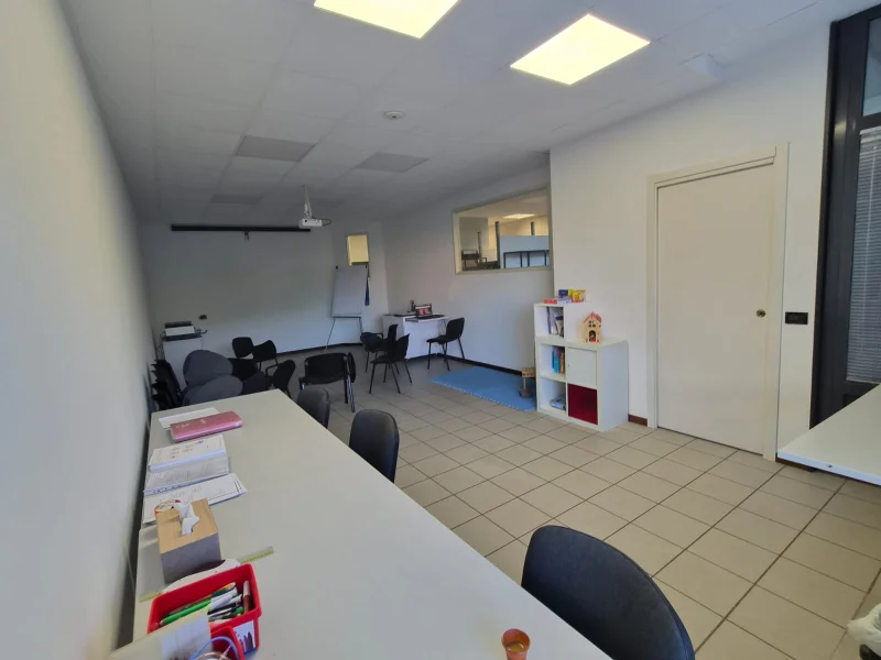 Sala Formazione & Riunioni - Sala Riunione disponibile per prenotazione