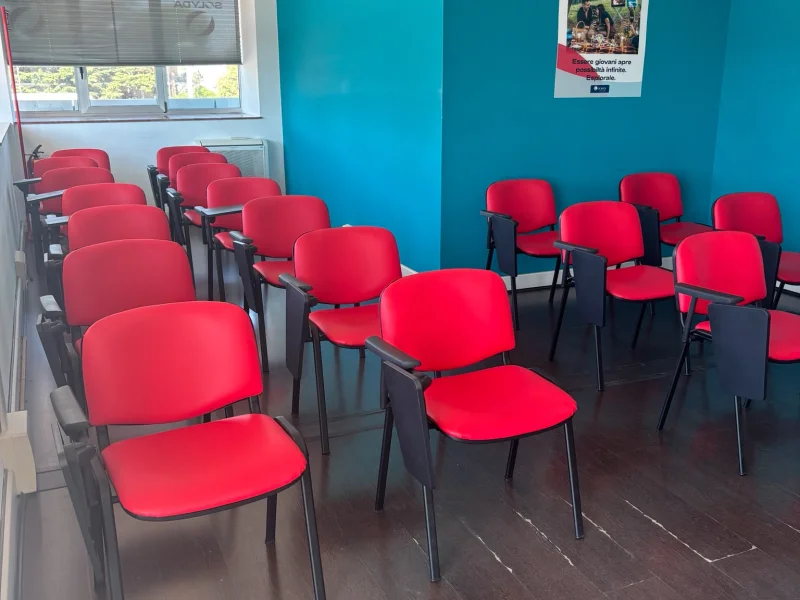 Aula di Formazione a Aurora - Foto 3