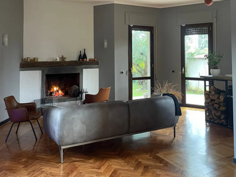 AVE (Night & Weekend) - Sala Riunione disponibile per prenotazione