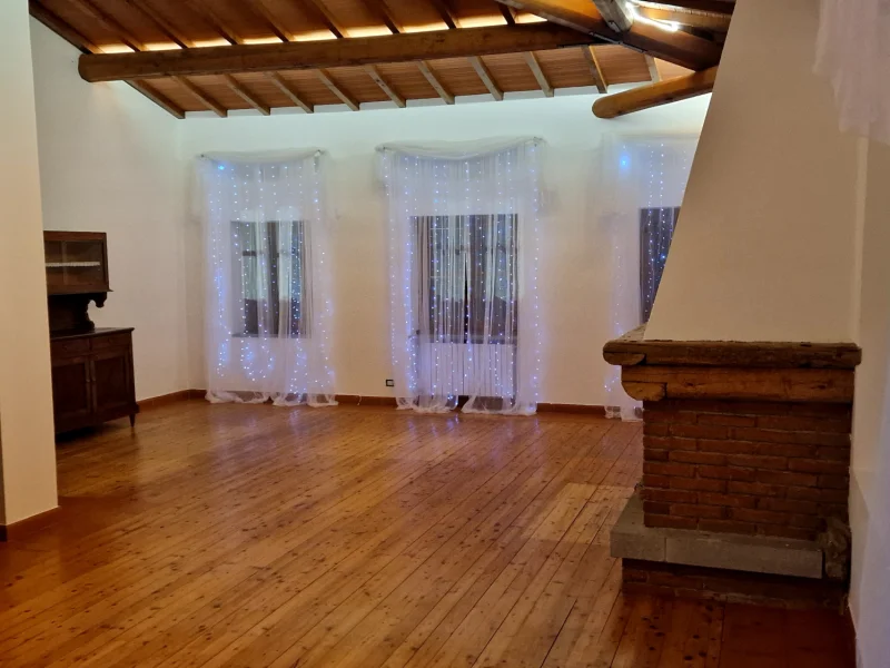 Salone primo piano a Barberino di Mugello - Foto 4