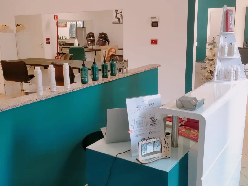 POLTRONA ACCONCIATORE - Foto 2