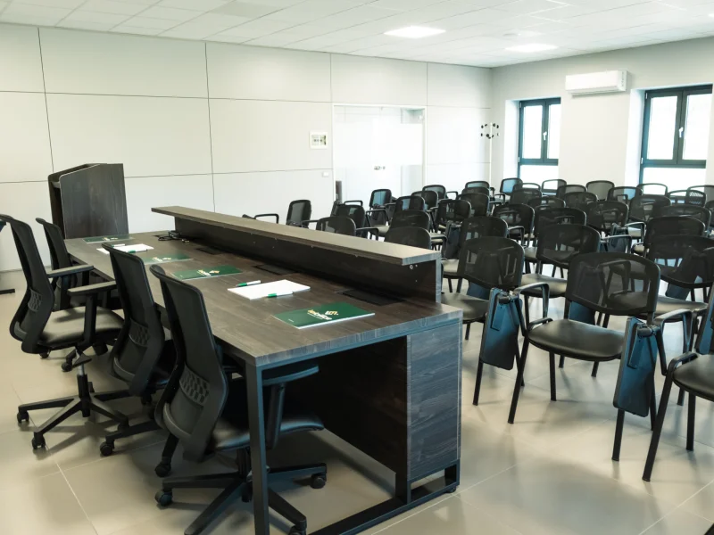Sala Convegni - Sala Conferenze disponibile per prenotazione