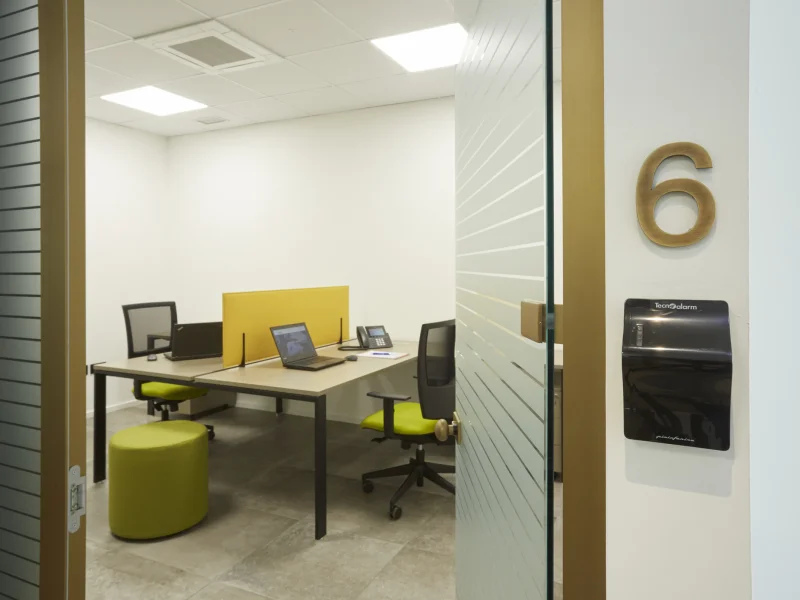 Ufficio 6 - Uffici Privati disponibile per prenotazione