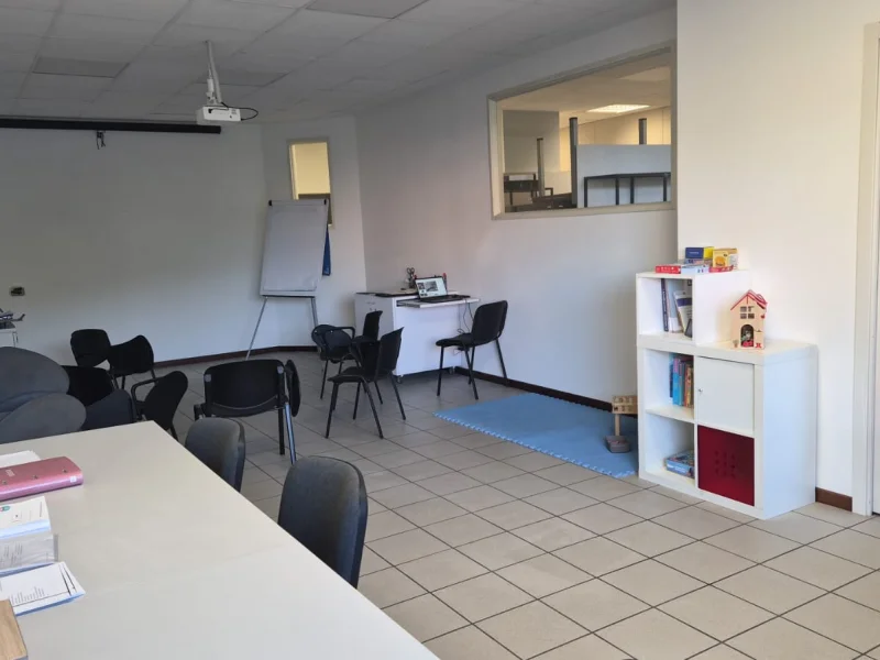 Sala Formazione & Riunioni a Como - Foto 4