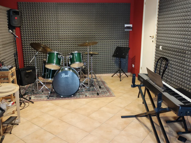 Sala prove musicali - Uffici Privati