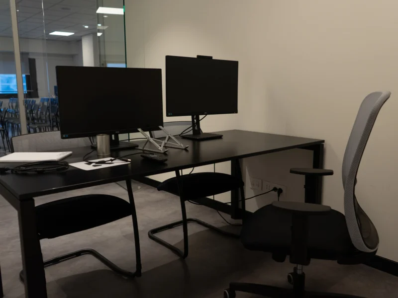 Ufficio 1 persona e 2 ospiti - Foto 2