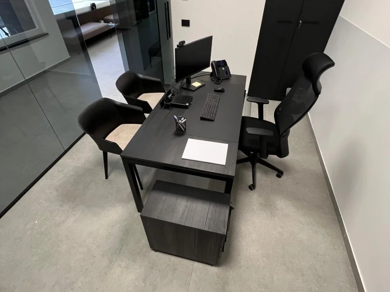 SALA CONSULENZA - Uffici Privati disponibile per prenotazione