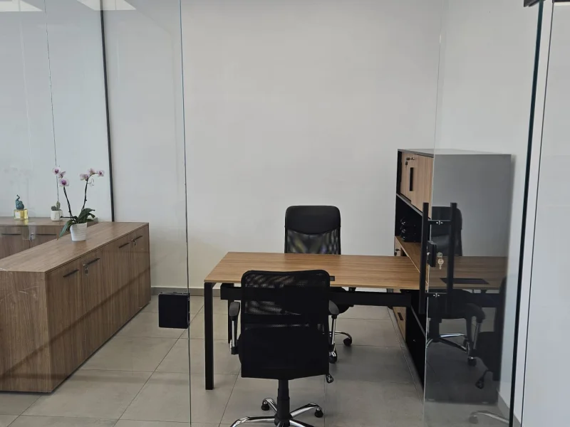 Spazio 2 - Uffici Privati disponibile per prenotazione