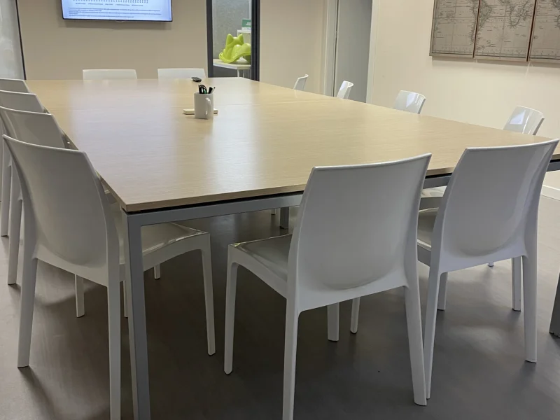 Sala Riunione - Sala Riunione disponibile per prenotazione