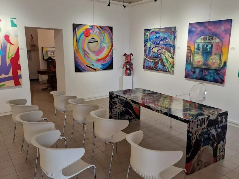 Idearte Gallery - Sala Riunione disponibile per prenotazione
