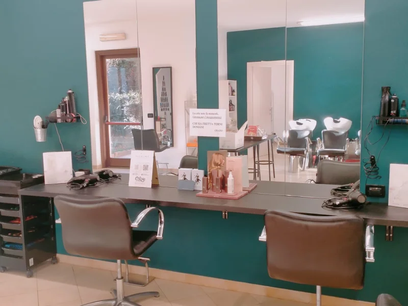 LABORATORIO - Sala Riunione disponibile per prenotazione