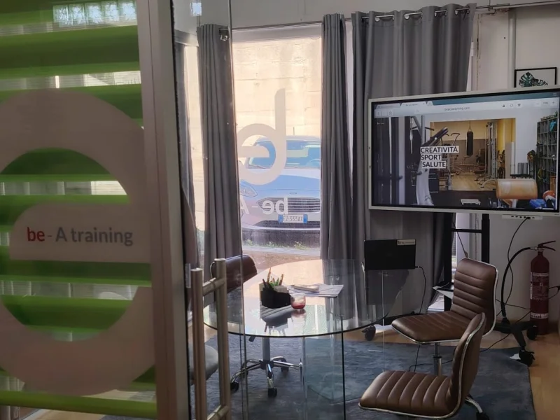 Sala Riunione - Sala Riunione disponibile per prenotazione