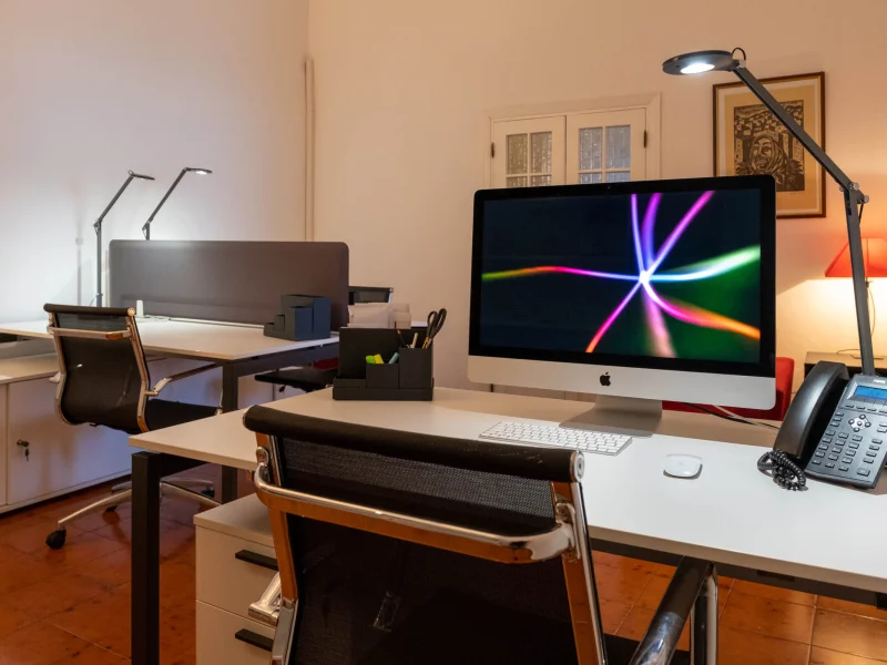 Postazione in sala condivisa - Postazione disponibile per prenotazione