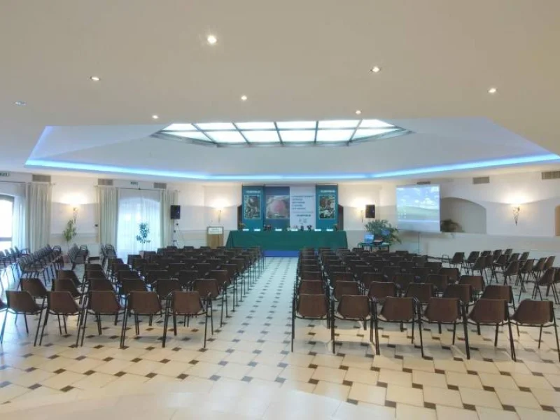 Sala Convegni a Policoro - Foto 4