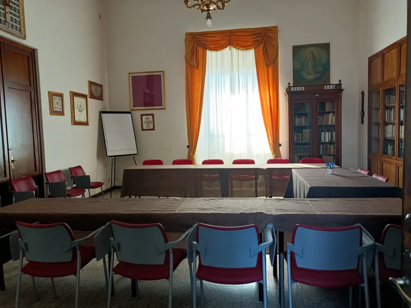 SALA PICCHINENNA - Sala Riunione