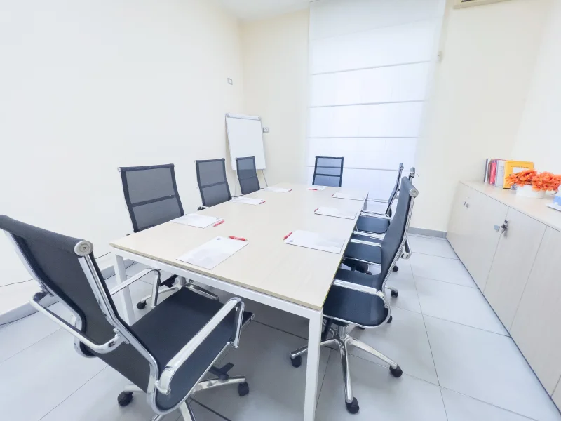 Sala riunioni giulio cesare - Sala Riunione disponibile per prenotazione