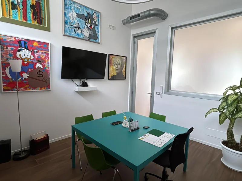 Stanza riunioni/videoconferenze - Sala Riunione disponibile per prenotazione