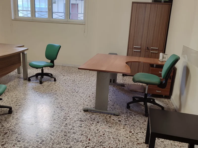 Ufficio 5 a Torre del Greco - Foto 2