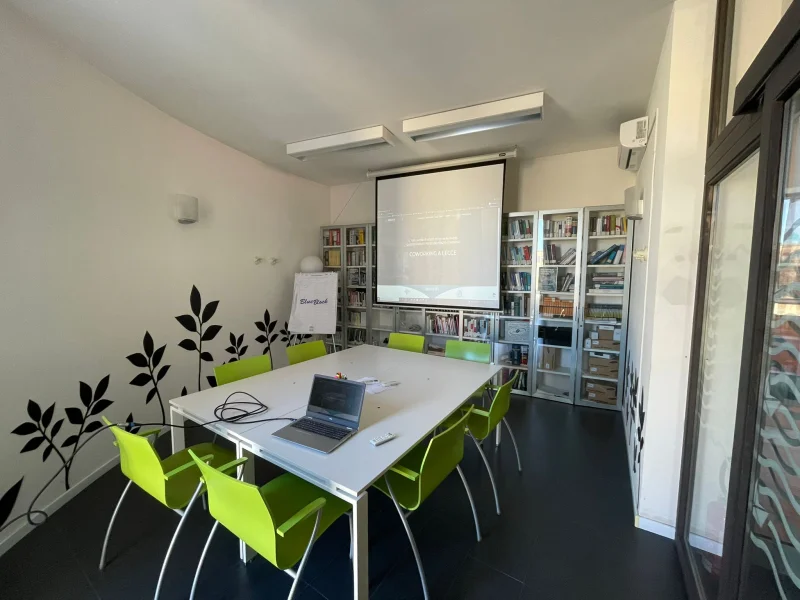 Sala riunioni Luna Rossa a Lecce - Foto 2