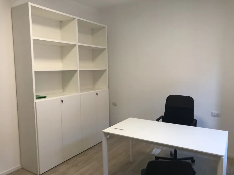 Ufficio 2 - Uffici Privati