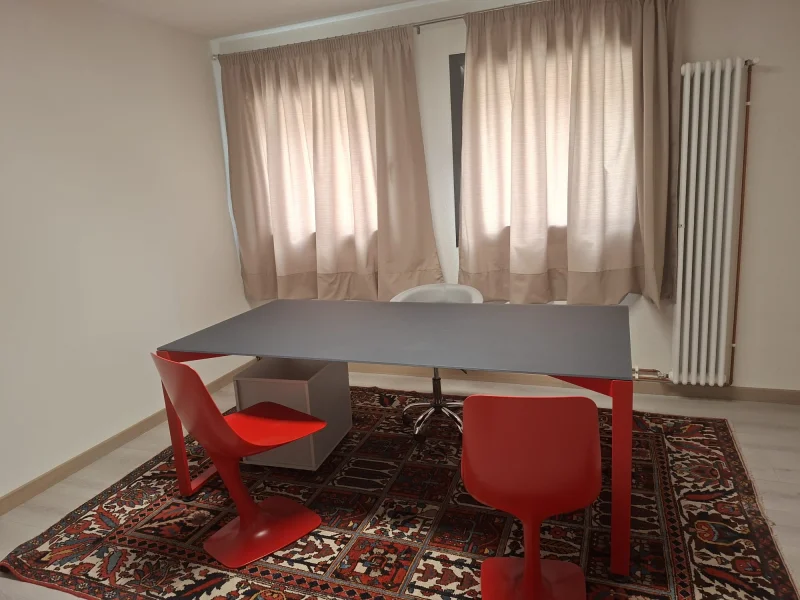 UFFICIO ROSSO a Mezzano - Foto 3