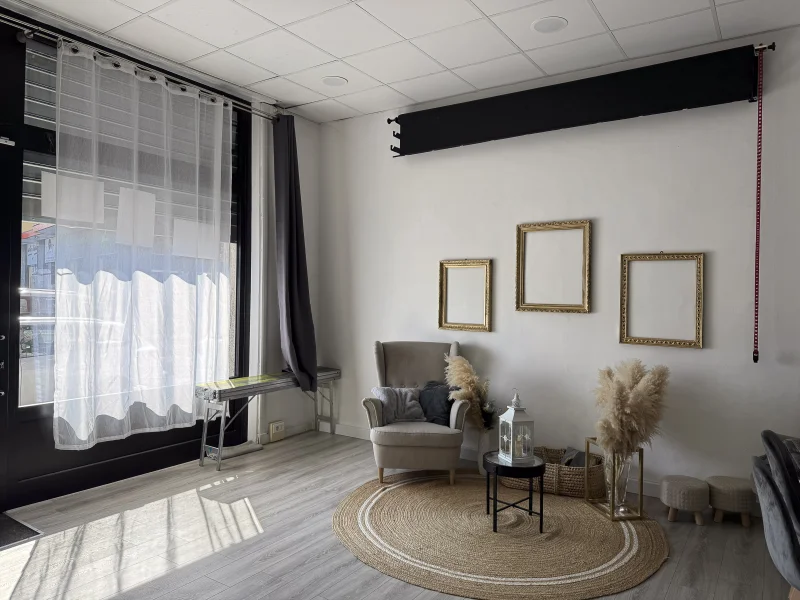Sala posa prisma - Sala Pose & Produzioni disponibile per prenotazione