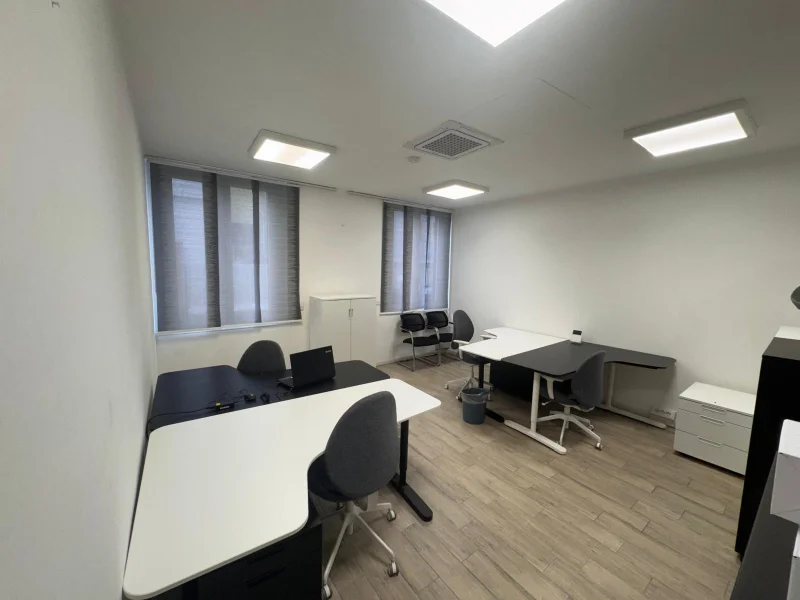 BELLATRIX - Coworking disponibile per prenotazione