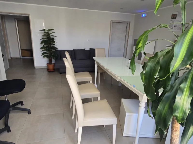 Sala riunione a Trani - Foto 4