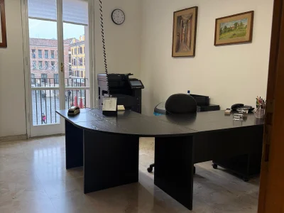 Stanza ufficio in studio legale a Modena