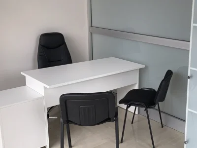 House Office Isernia STANZA 2 a Isernia