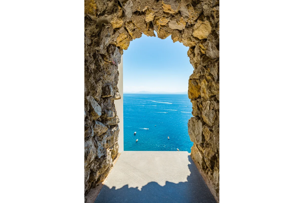 Ufficio con terrazza a strapiombo sul mare — foto 12