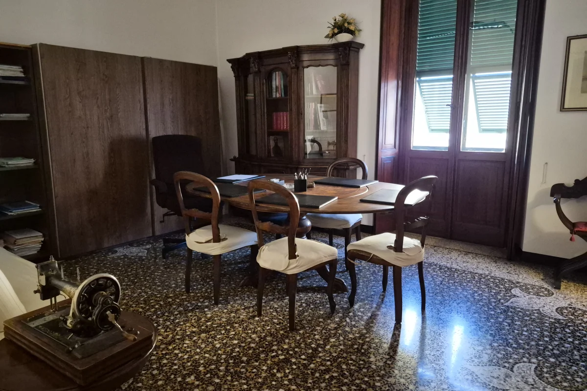 Sala riunioni in affitto – Piazza Martinez Genova