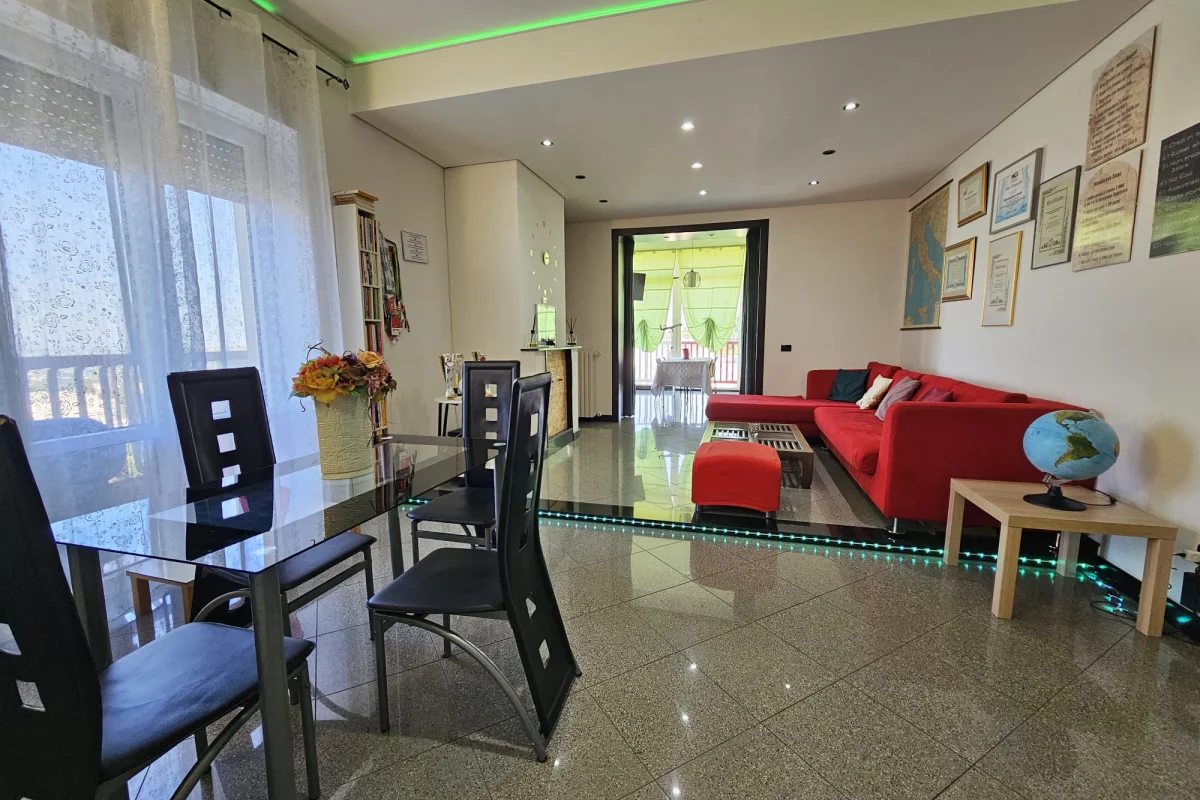 Spazio Benessere Professionale – Open Space Moderno