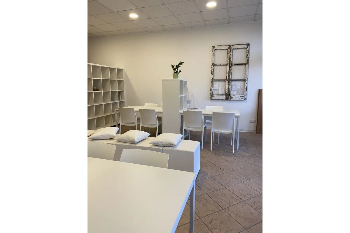 Versatile Co-Working Lab